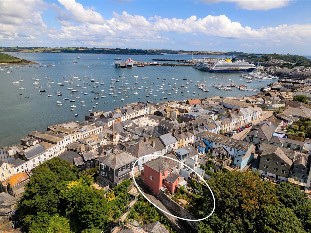 3 bed end terrace house for sale in Vernon Place, Falmouth TR11, £425,000 Zoopla