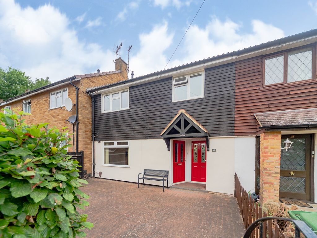 3 bed terraced house for sale in North Green, Bracknell, Berkshire RG12