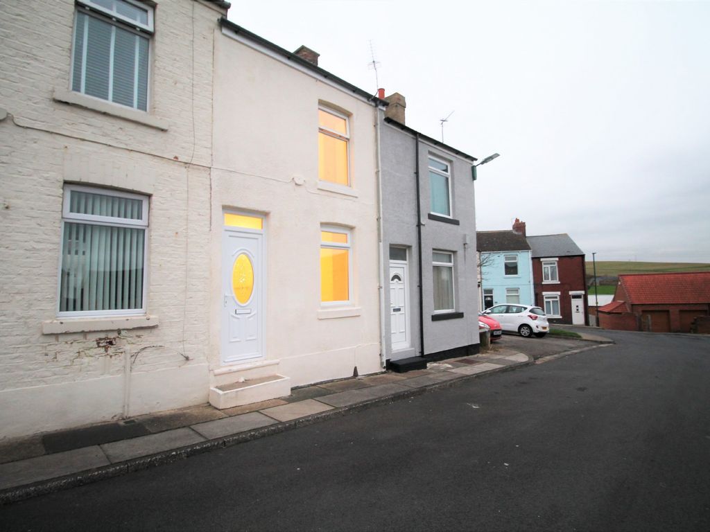 2 bed terraced house to rent in Railway Terrace, Brotton, SaltburnBy