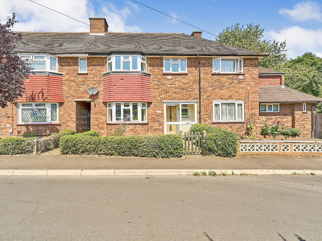 3 bed terraced house for sale in Sparrow Farm Drive, Feltham TW14 Zoopla