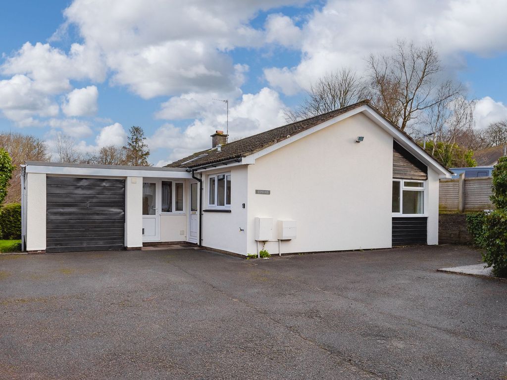 3 bed detached house for sale in Exeter Street, North Tawton EX20, £