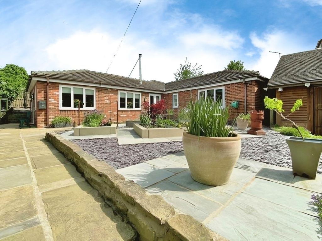 3 bed detached bungalow for sale in Cemetery Road, BoltonUponDearne