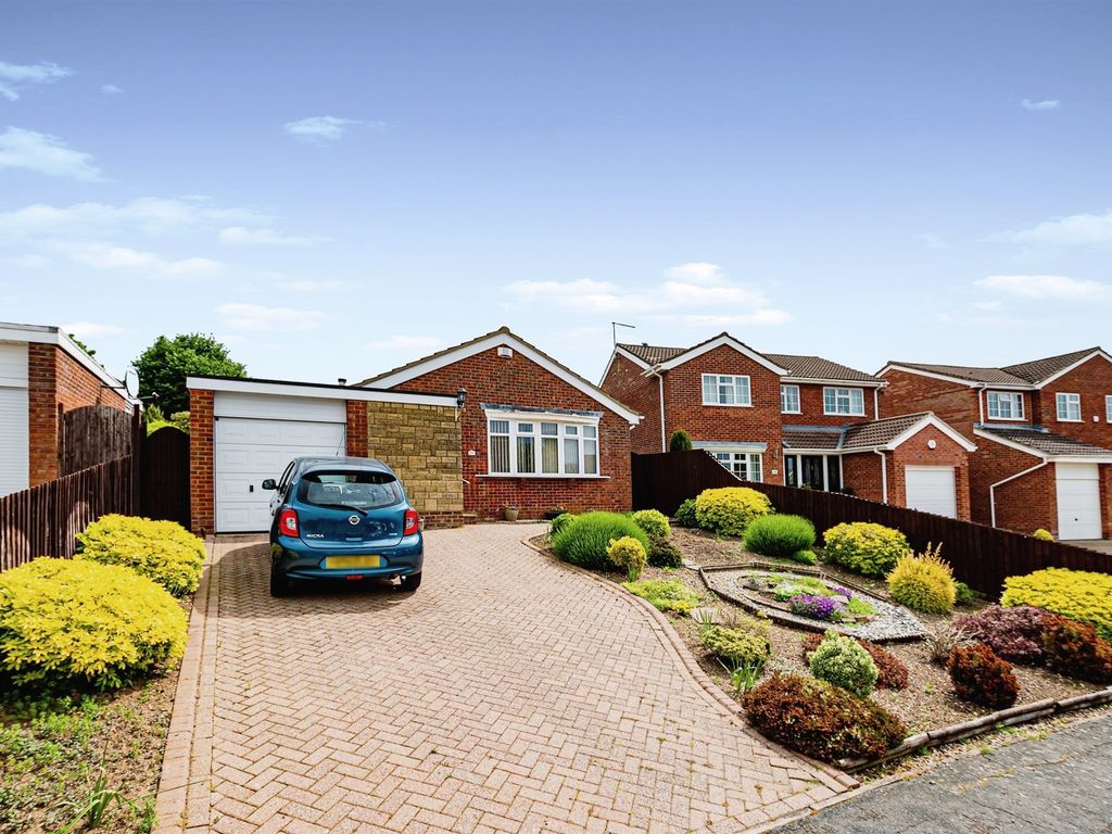 3 bed detached house for sale in Tenbury Way, Rothwell, Kettering NN14