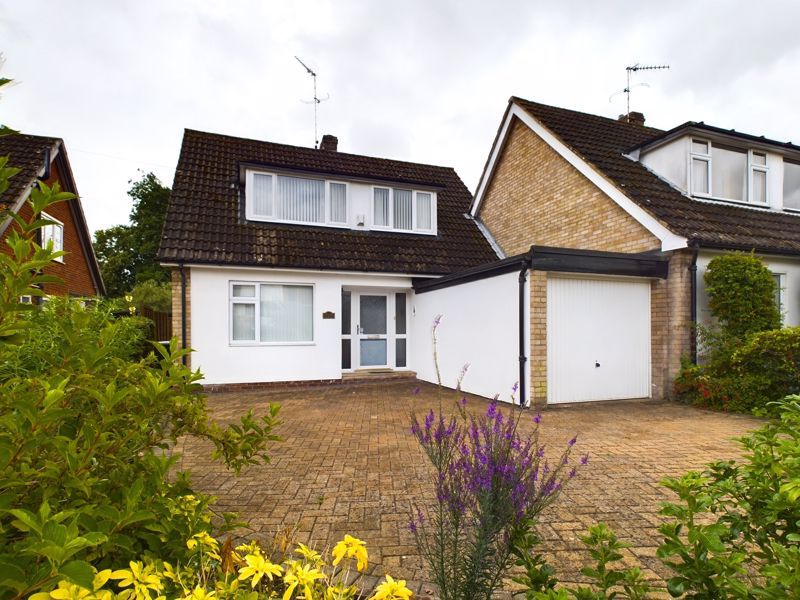 3 bed semidetached house for sale in Westgarth Gardens, Bury St. Edmunds IP33, £315,000 Zoopla