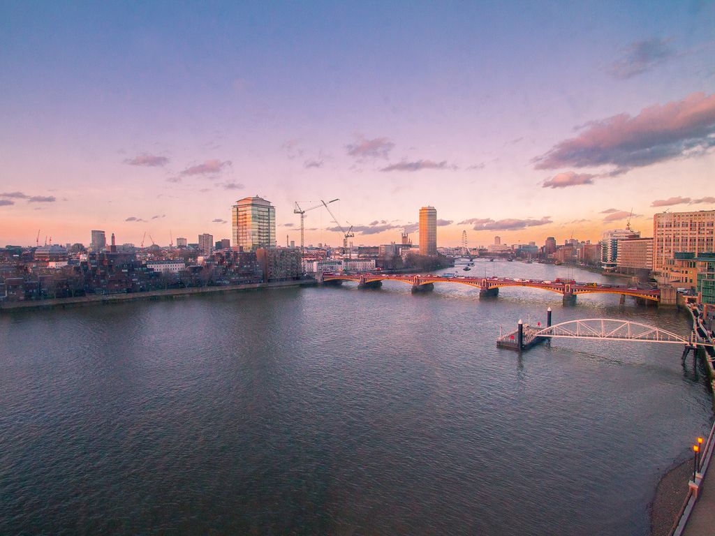 3 bed flat to rent in 1 St. Wharf, London SW8 Zoopla