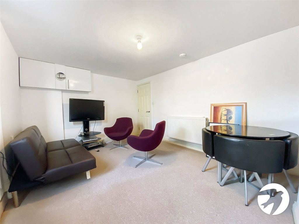2 bed to rent in Elmdene Road, Plumstead, London SE18 Zoopla