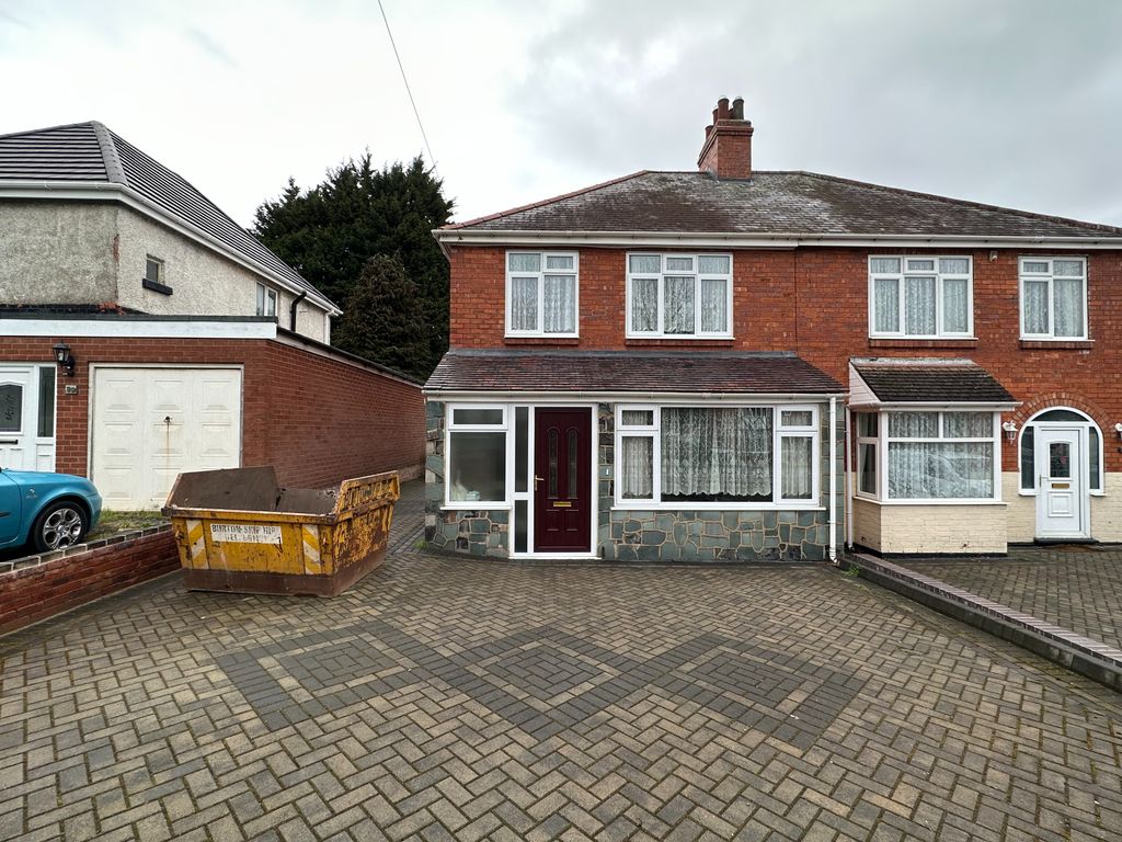 3 bed semidetached house for sale in Henhurst Hill, BurtonOnTrent