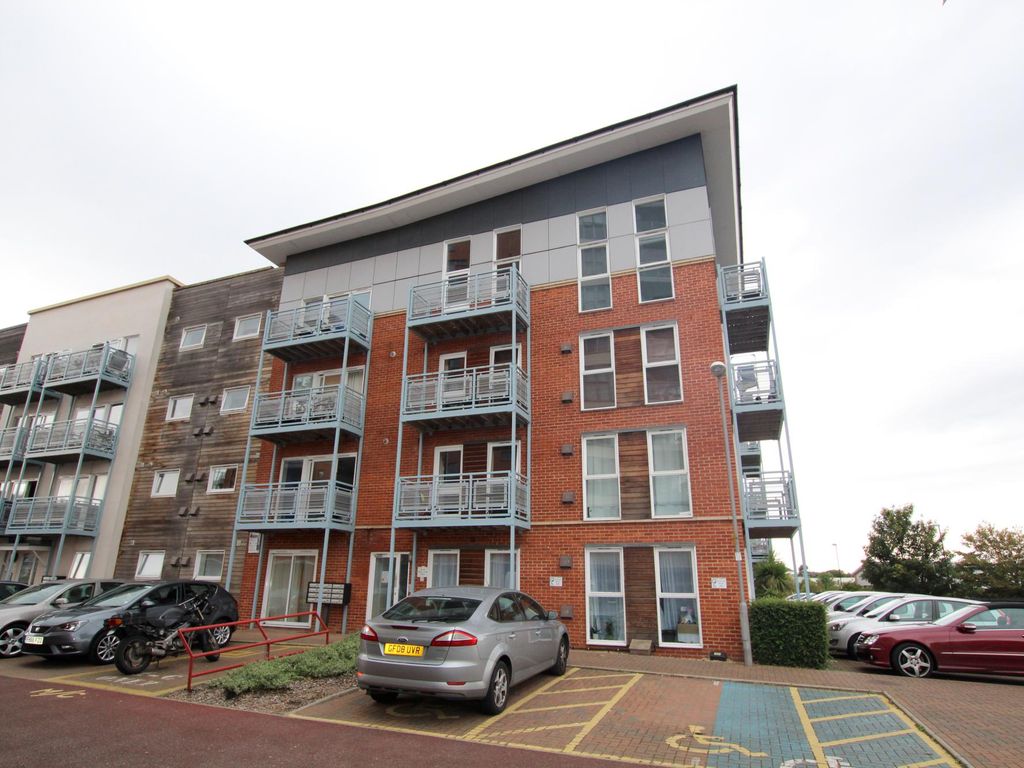 2 bed flat to rent in Reavell Place, Ipswich IP2 Zoopla