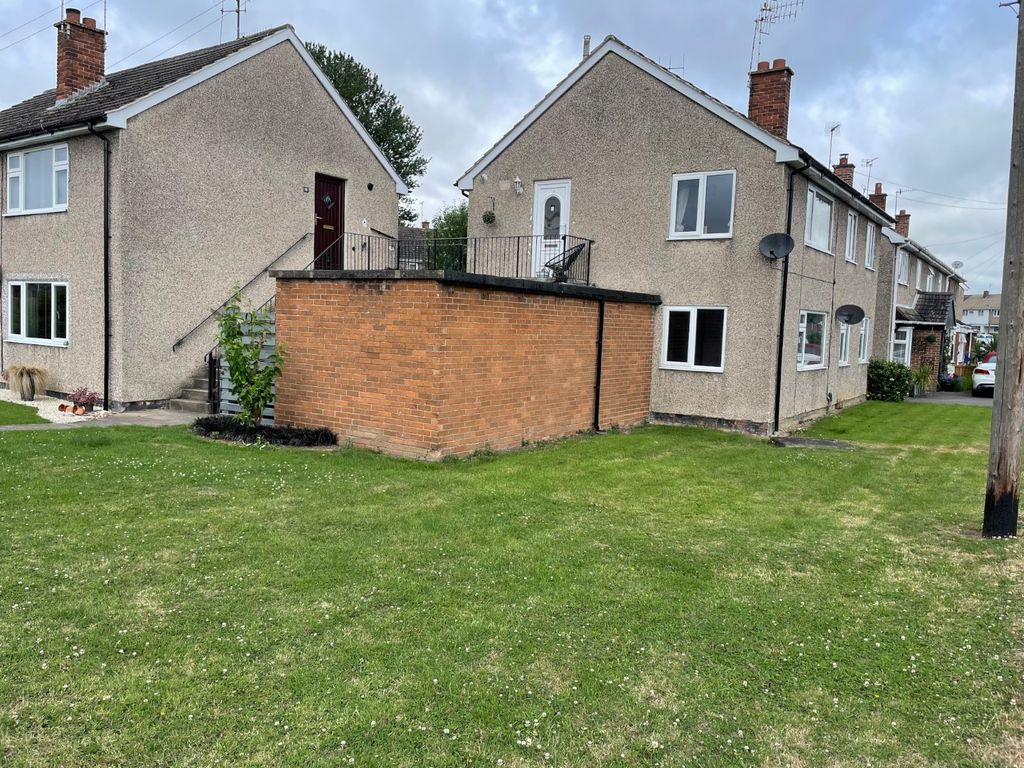 2 bed flat for sale in Bunting Close, Ilkeston DE7 Zoopla