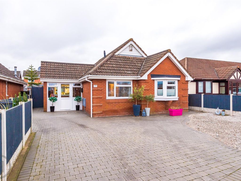 2 bed detached bungalow for sale in Ennerdale Road, Astley, Manchester