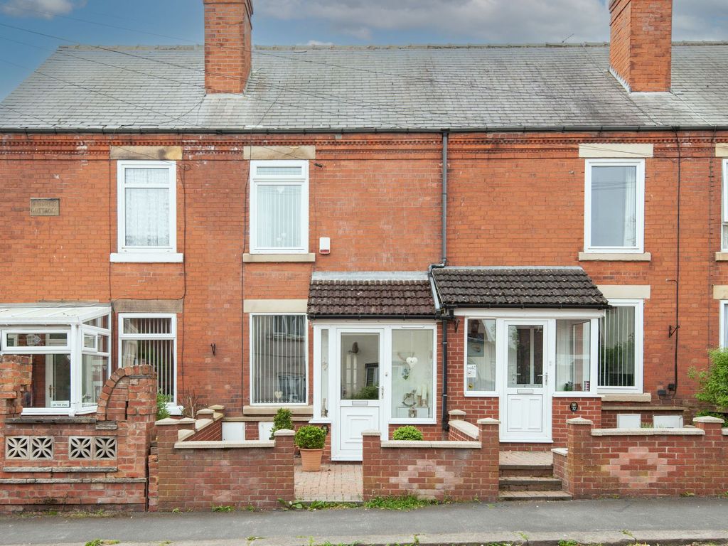 3 bed terraced house for sale in Vincent Crescent, Chesterfield S40, £