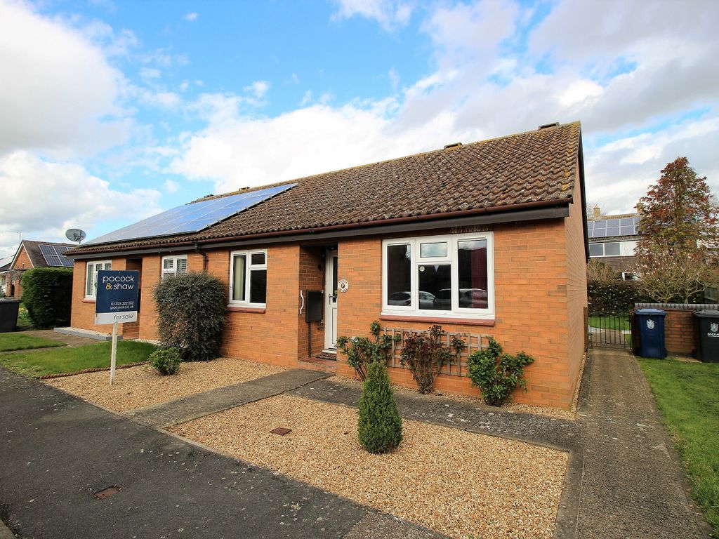 2 bed bungalow for sale in 17 The Dale, Longstanton CB24 Zoopla