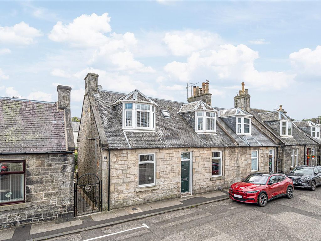 2 bed flat for sale in 61 Maitland Street, Dunfermline KY12, £155,000