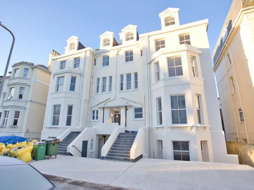 3 bed flat for sale in Trinity Gardens, Folkestone CT20 Zoopla