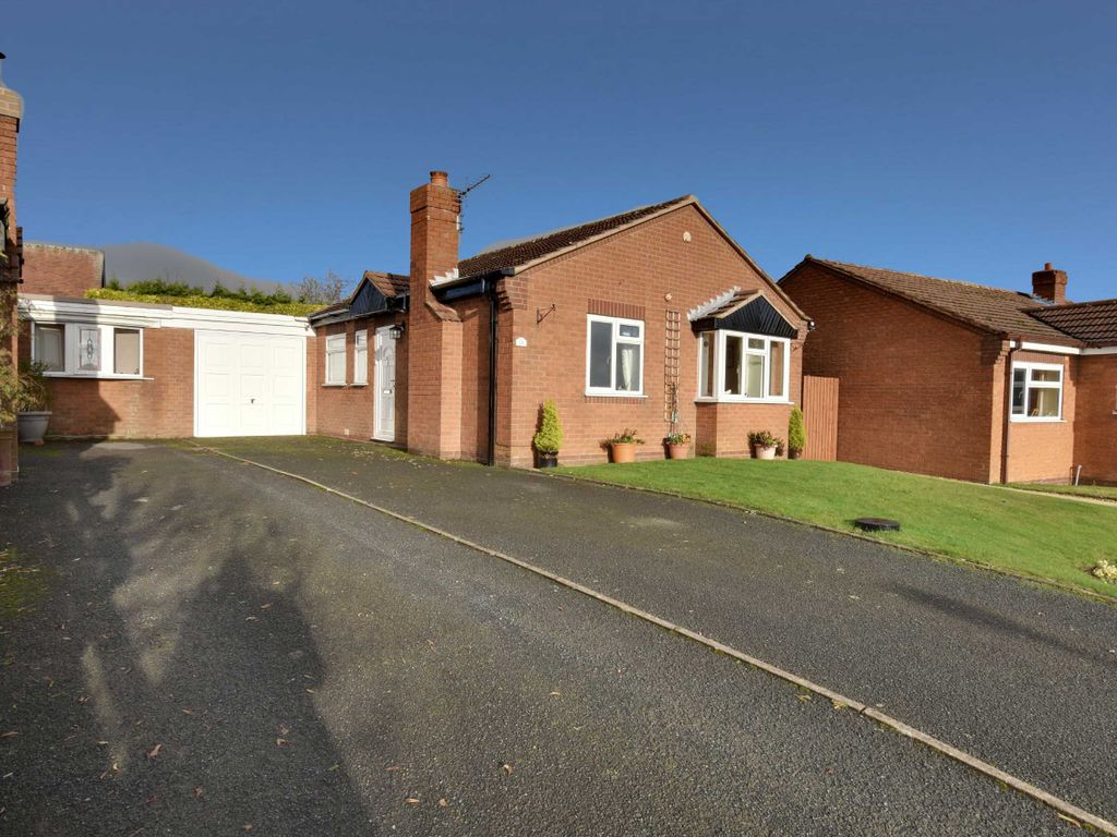 2 bed bungalow for sale in Dhustone Close, Clee Hill, Ludlow