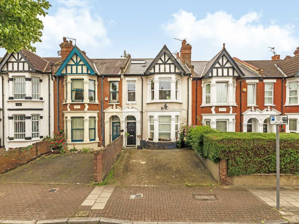 3 bed flat for sale in St. Johns Avenue, London NW10, £600,000 Zoopla