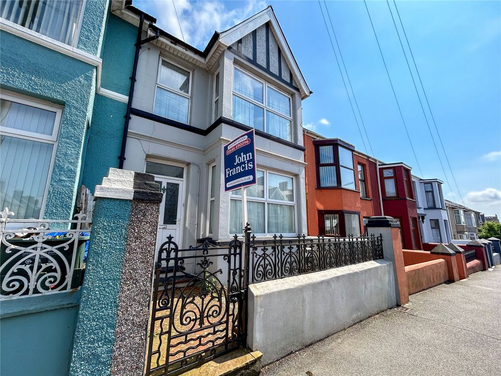 3 bed terraced house for sale in Great North Road, Milford Haven