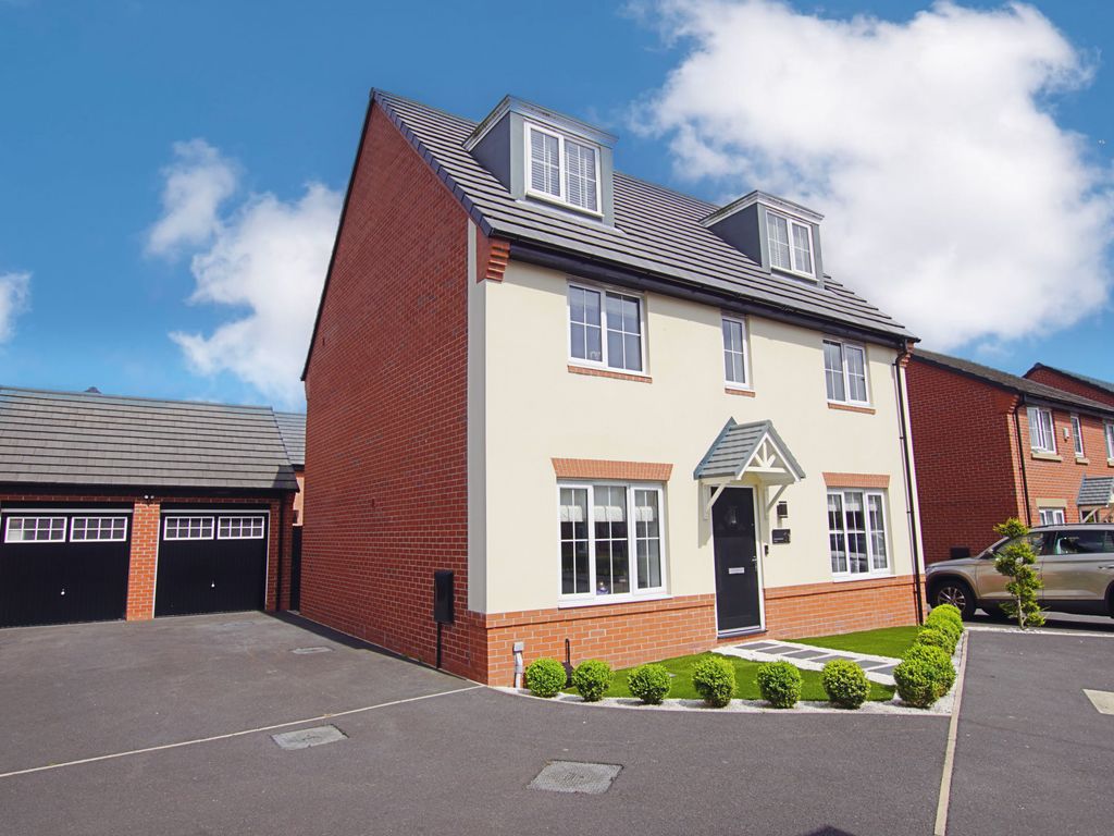 5 bed detached house for sale in Northumberland Road, Widnes WA8 Zoopla