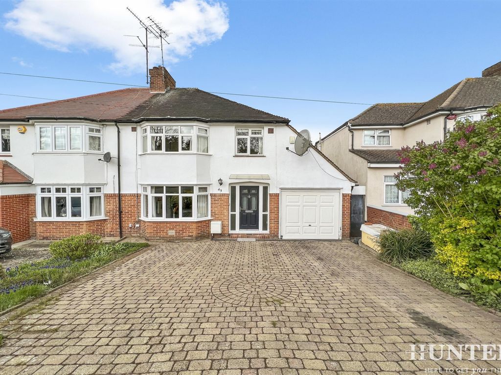 3 bed semidetached house for sale in Uxendon Hill, Wembley, Middlesex