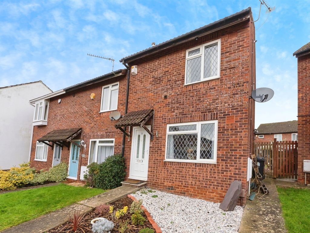 2 bed end terrace house for sale in Greve Court, Barrs Court, Bristol BS30, £290,000 Zoopla