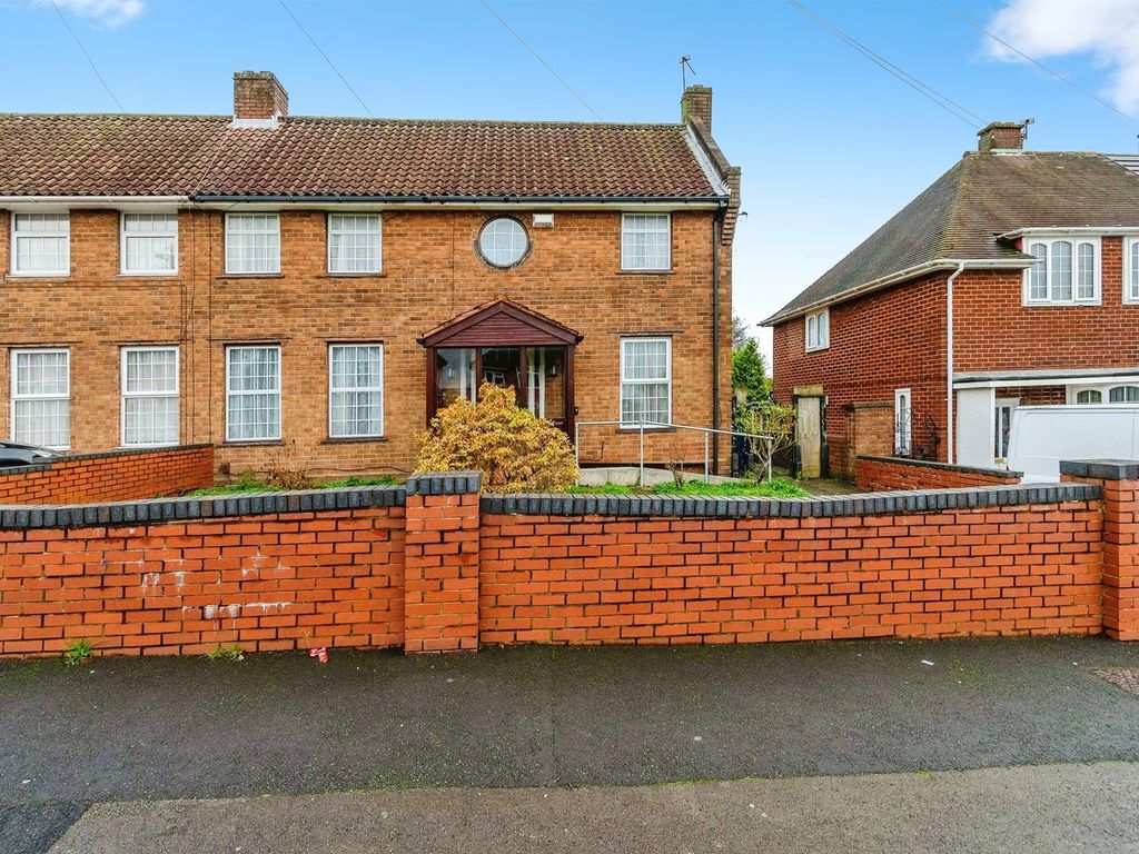 3 bed semidetached house for sale in Coalpool Lane, Walsall WS3, £