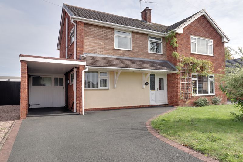 3 bed semidetached house to rent in Leacroft Road, Penkridge, Stafford