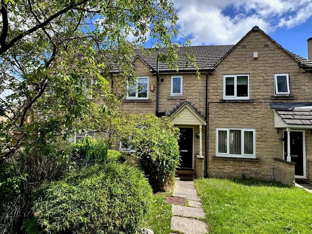 3 bed town house for sale in Woodfield Close, Idle, Bradford BD10 Zoopla