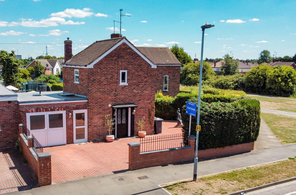4 bed semidetached house for sale in Reeves Way, Peterborough PE1 Zoopla