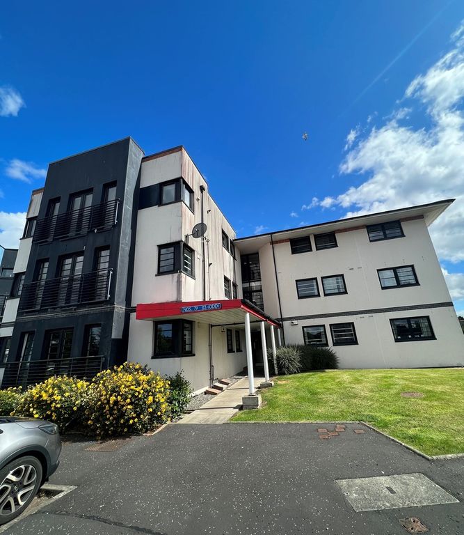 2 bed flat to rent in Whiteside Court, Bathgate EH48 Zoopla