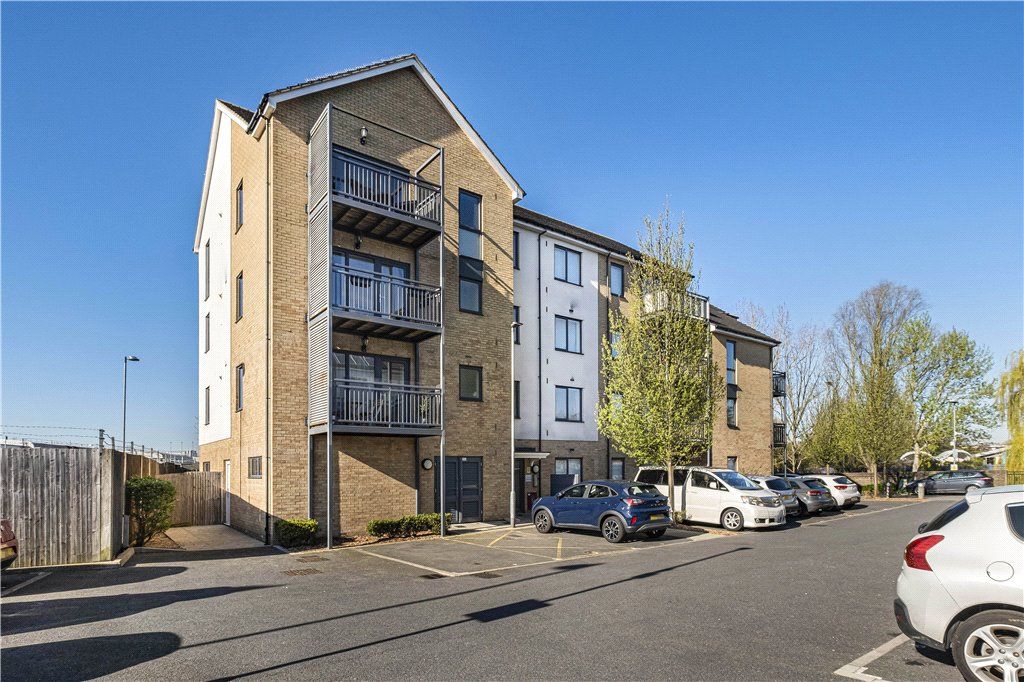 2 bed flat for sale in Watson Place, London SE25 Zoopla