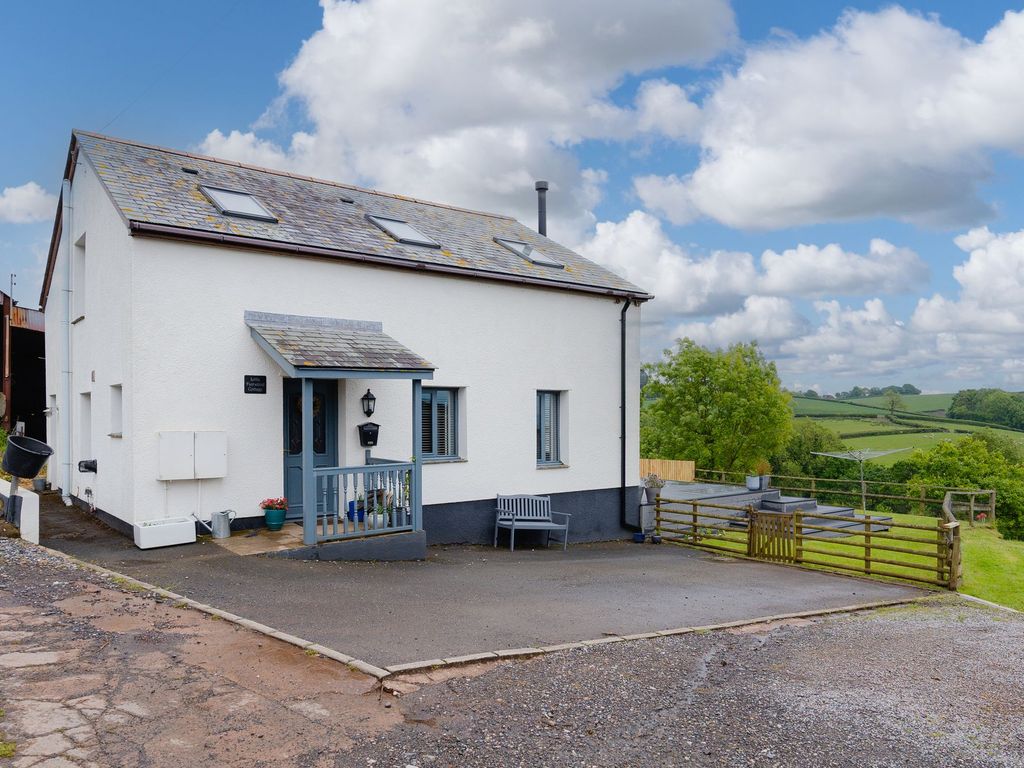 3 bed detached house for sale in Tedburn St. Mary, Exeter EX6, £475,000