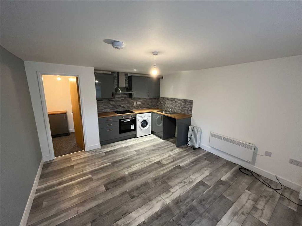 1 bed flat to rent in Princes Road, Ellesmere Port CH65 Zoopla