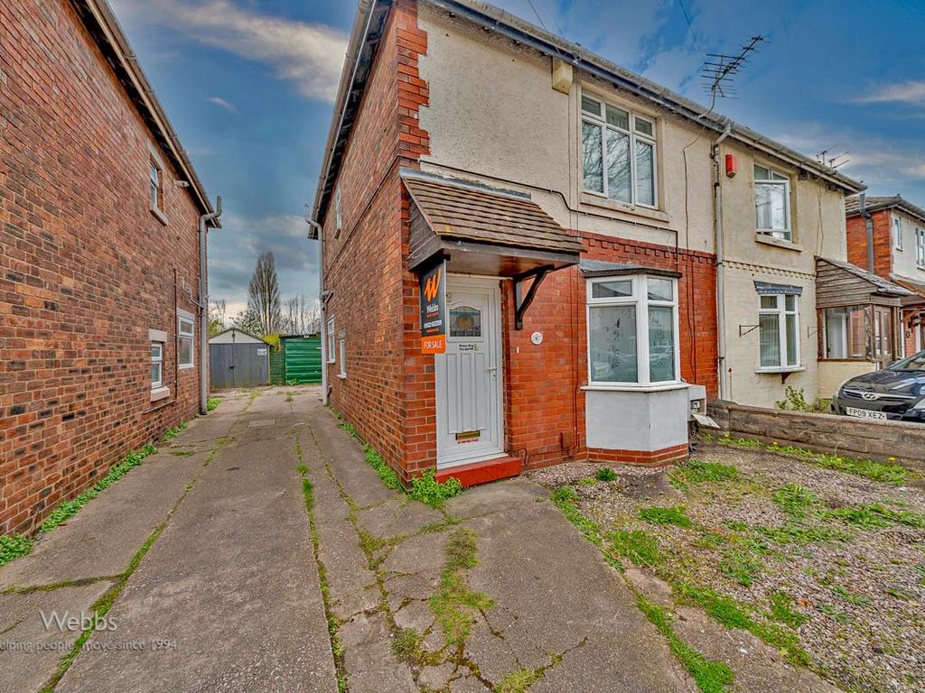 3 bed semidetached house for sale in Victoria Road, Wednesfield