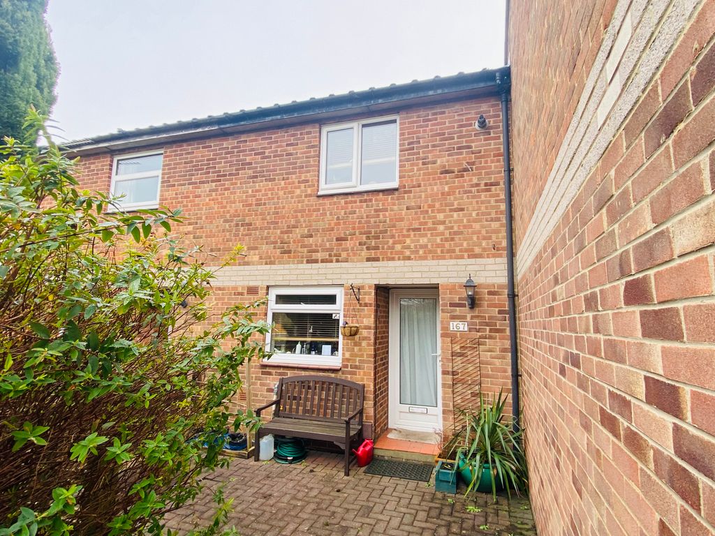 2 bed terraced house to rent in Sinfin Avenue, Shelton Lock, Derby DE24