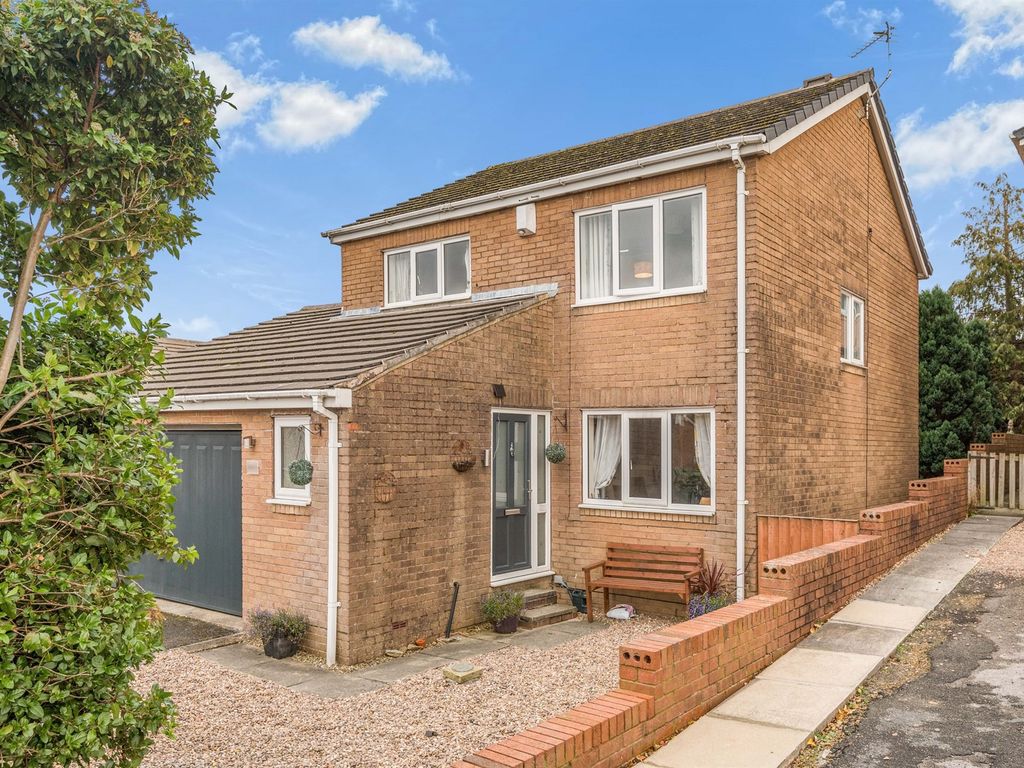 4 bed detached house for sale in Moorland Rise, Meltham, Holmfirth HD9