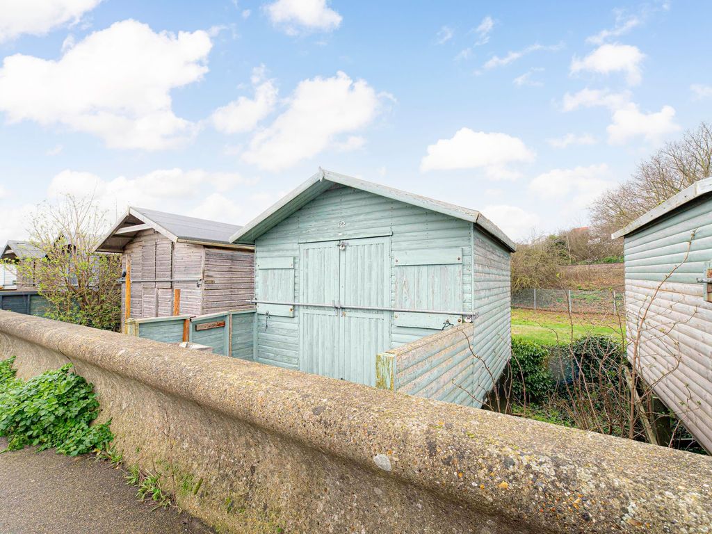 Property for sale in West Beach, Whitstable CT5, £65,000 Zoopla