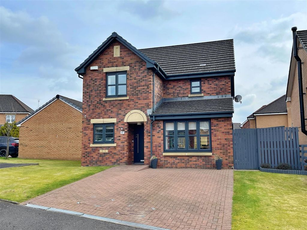 3 bed detached house for sale in Broomhouse Crescent, Uddingston