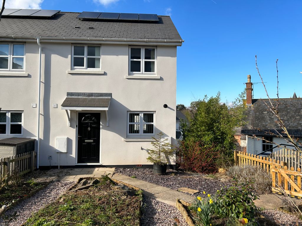 3 bed town house to rent in Broad Street, Ottery St. Mary EX11 Zoopla