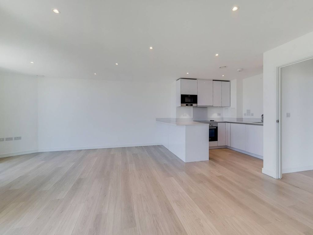 Saffron Central Square, Croydon CR0  