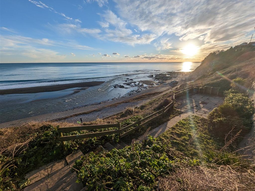 Property for sale in Looe Hill, Seaton, Torpoint PL11 Zoopla