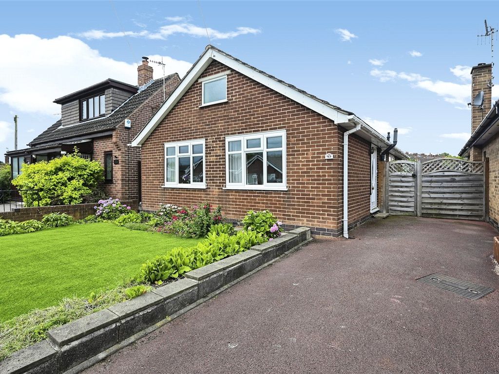 2 bed bungalow for sale in Springfield Gardens, Ilkeston, Derbyshire DE7, £200,000 Zoopla