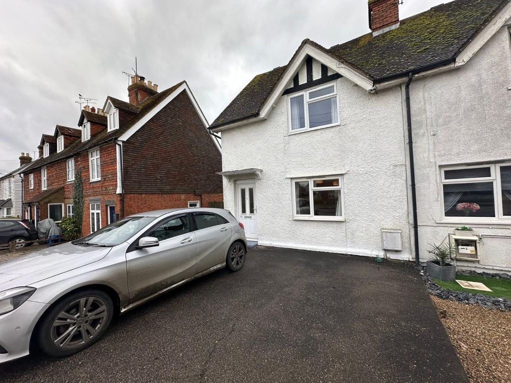 2 bed end terrace house to rent in Mill Bank, Headcorn, Ashford TN27, £