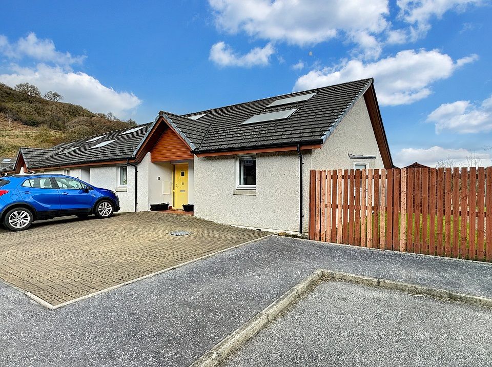 2 bed terraced bungalow for sale in Mckelvie Road, Oban, Argyll, 4Gb
