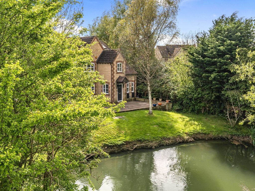 3 bed semidetached house for sale in Park Mead, Park Road, Malmesbury