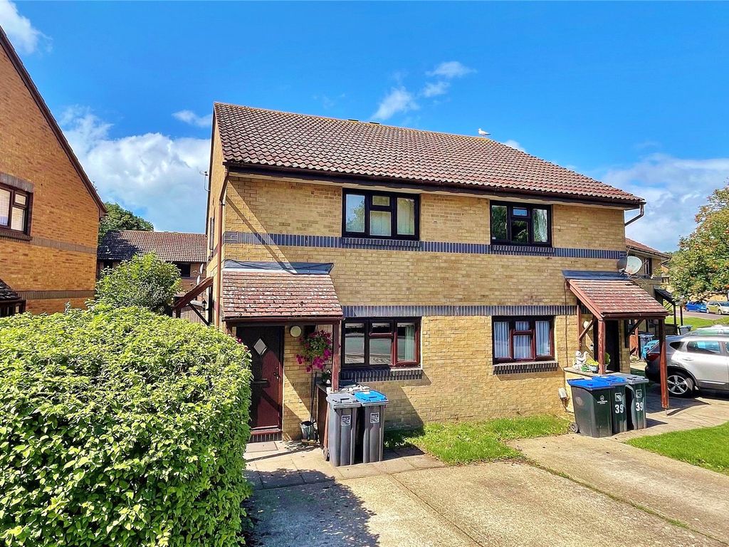 1 bed flat for sale in Carisbrooke Drive, Worthing, West Sussex BN13