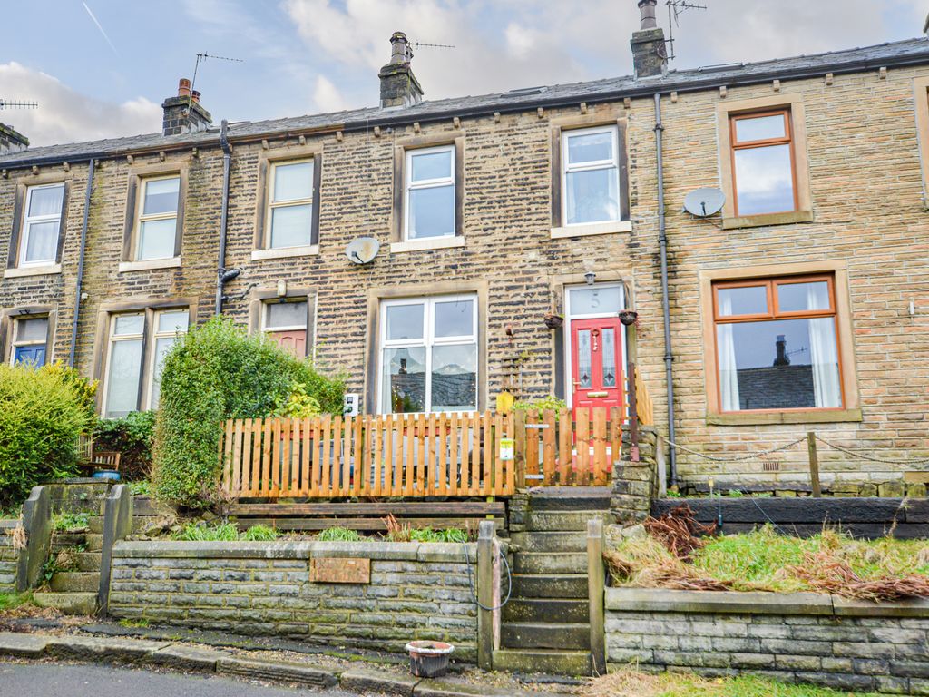 3 bed terraced house for sale in Plains With Land, Marsden