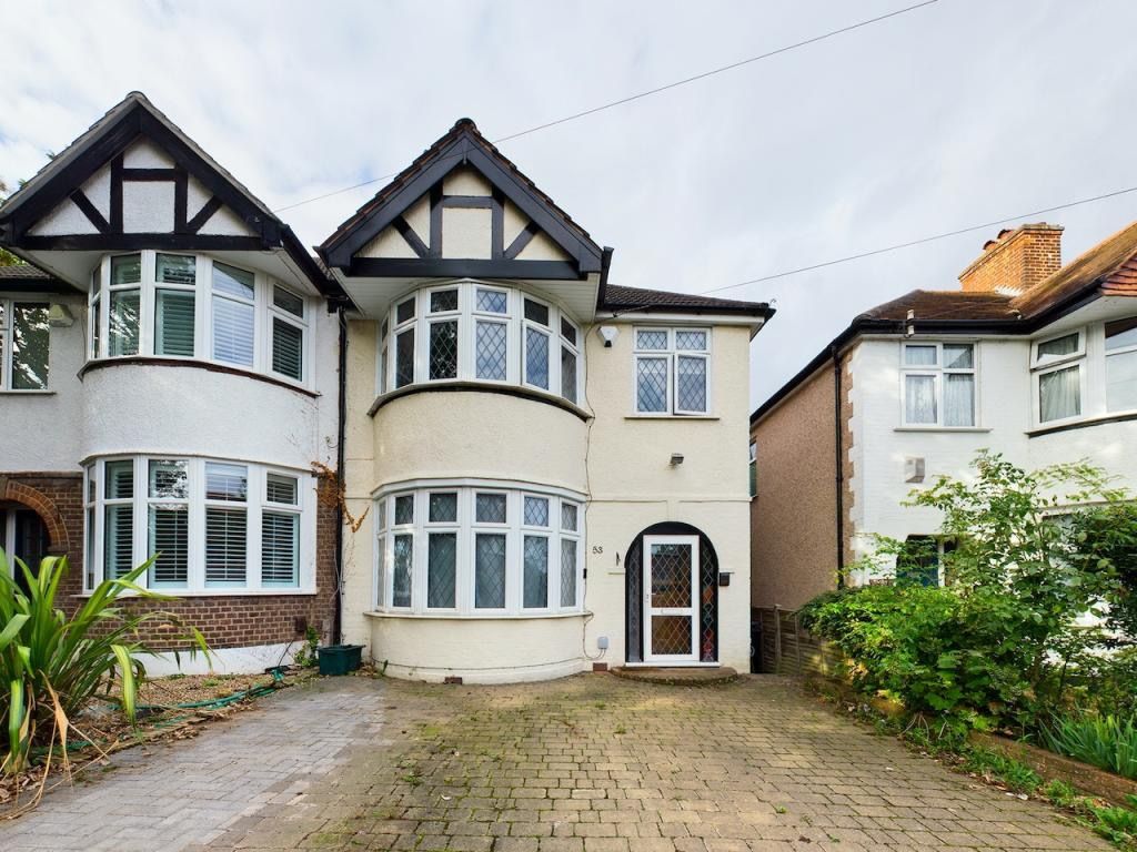 3 bed semidetached house to rent in Hill Close, Chislehurst BR7 Zoopla