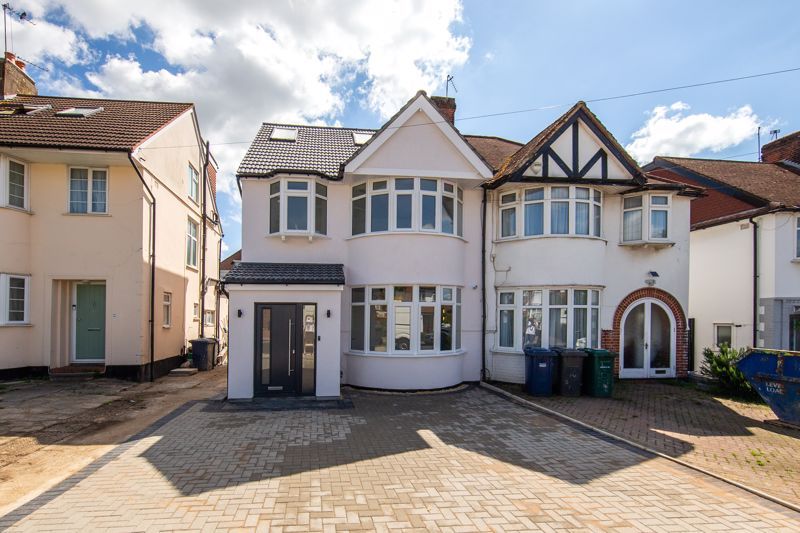 4 bed semidetached house for sale in Stoneyfields Lane, Edgware HA8, £