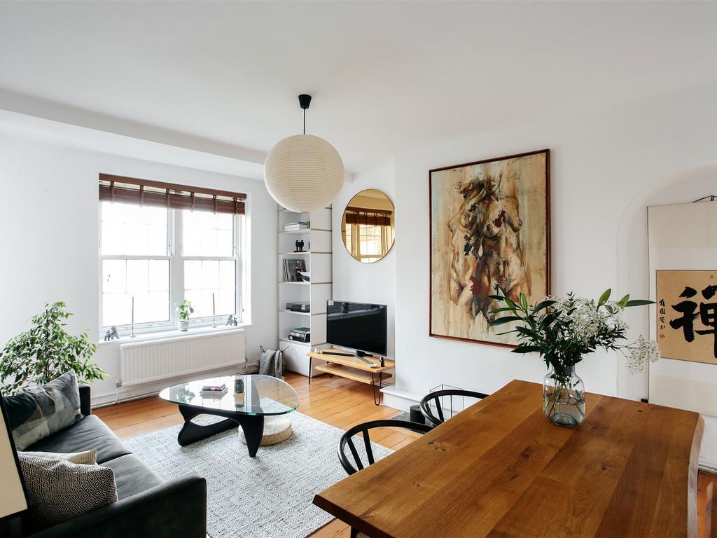 3 bed flat for sale in Sandgate House, Pembury Road, Hackney, London E5