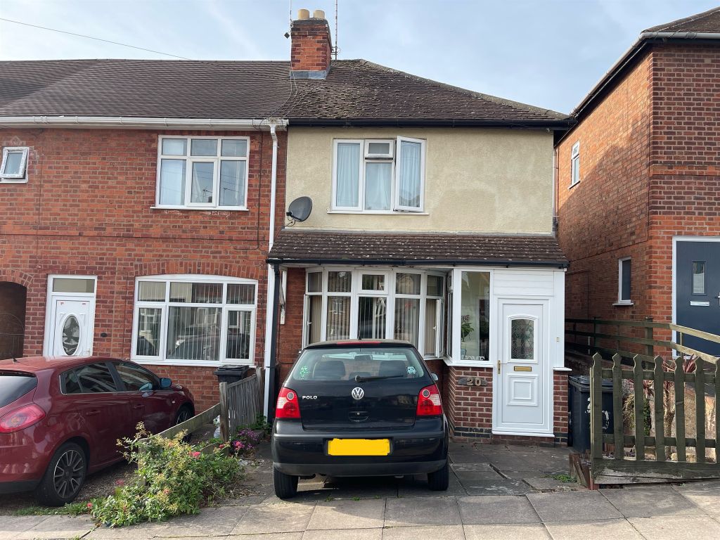 2 bed end terrace house for sale in Jean Drive, Leicester LE4, £195,000